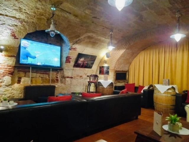 Hotel Goldener Adler Garni Hallstadt Bagian luar foto