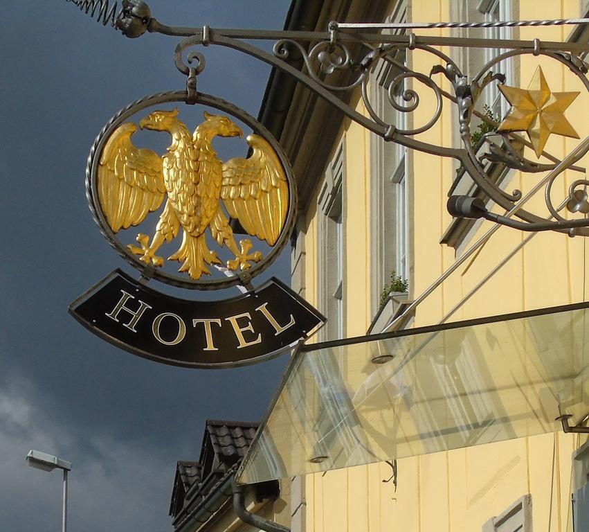 Hotel Goldener Adler Garni Hallstadt Bagian luar foto