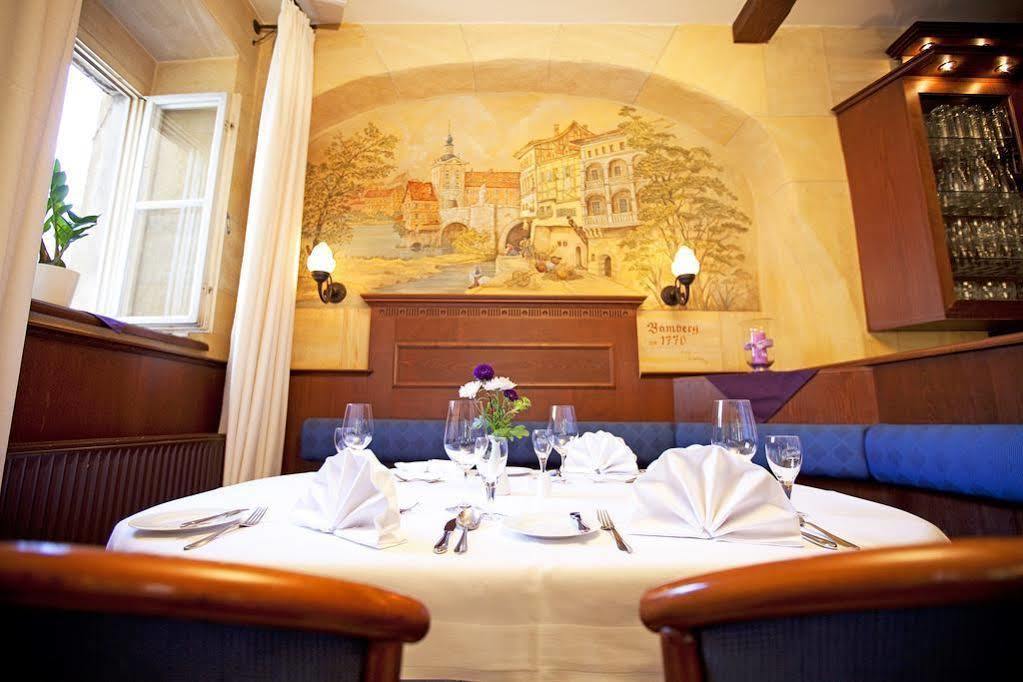 Hotel Goldener Adler Garni Hallstadt Bagian luar foto
